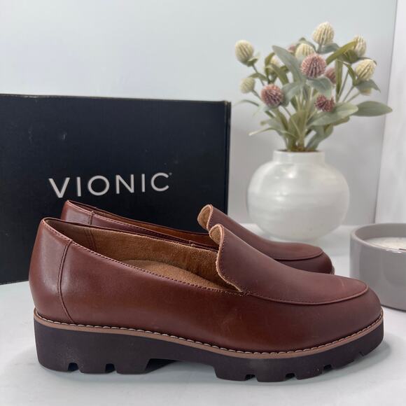 Vionic Kensley Leather Slip On Loafers Brown Women's 7M NWDefect Comfort Shoe